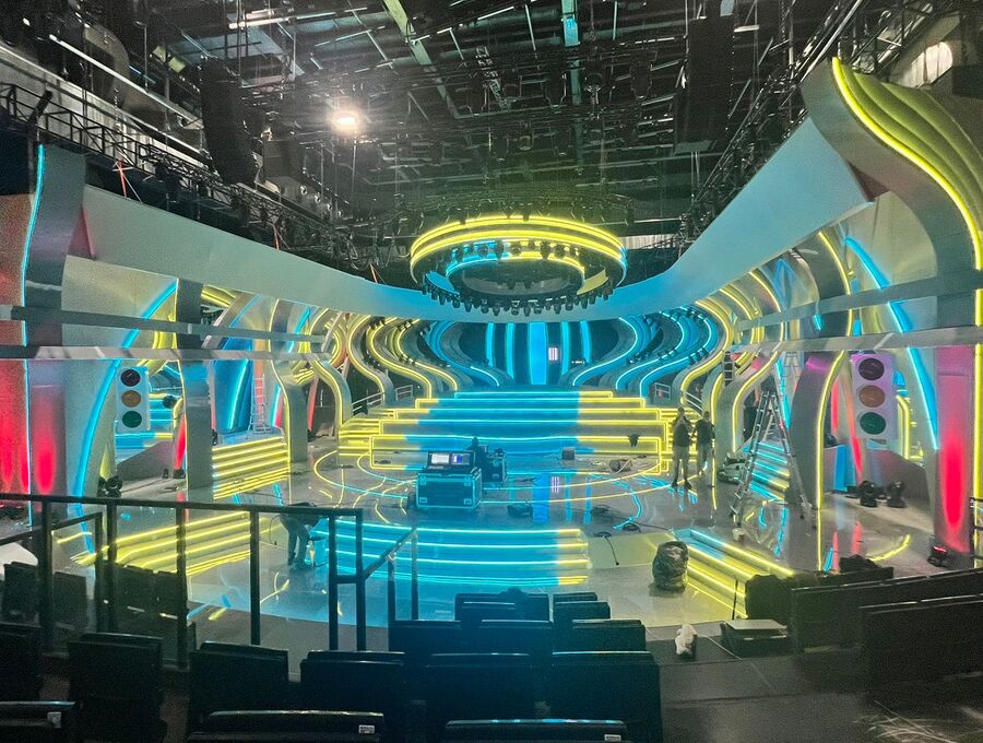 Allestimento scenografico Studi Mediaset